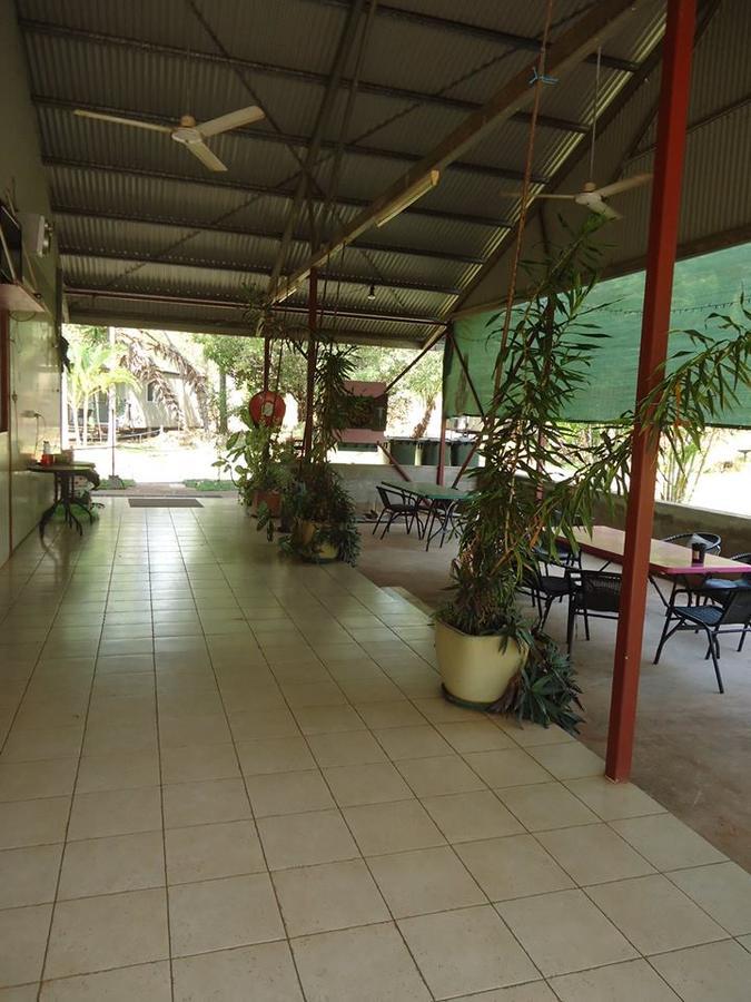 Hotel Pandanus On Litchfield Batchelor Exterior foto